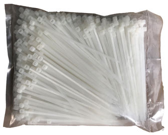 comprare Auto che chiude il certificato a chiave materiale di nylon di portata PA66 del controllo dell'erosione di nylon delle fascette ferma-cavo online manufacture