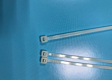 comprare Auto che chiude le fascette ferma-cavo a chiave in serie nessuno colore naturale a 3 pollici riutilizzabile UL94V-2 dei legami 80mm online manufacture